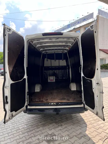 Poza anunț 9