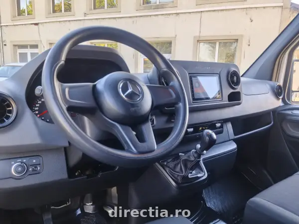 Poza anunț 14