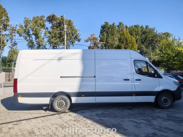Poza anunț 12