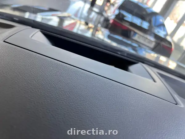 Poza anunț 12