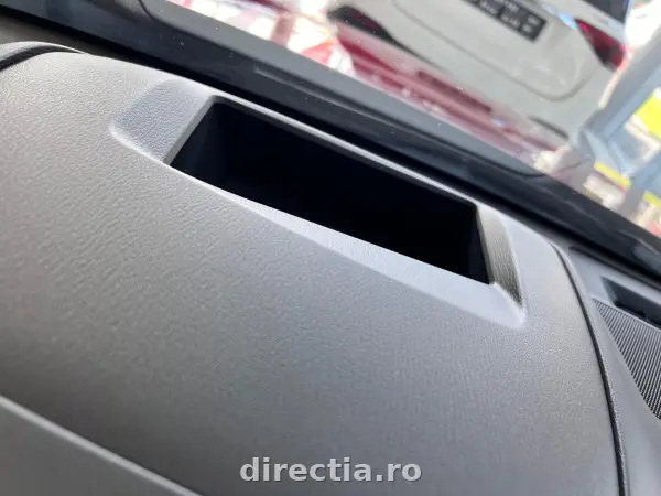 Poza anunț 32