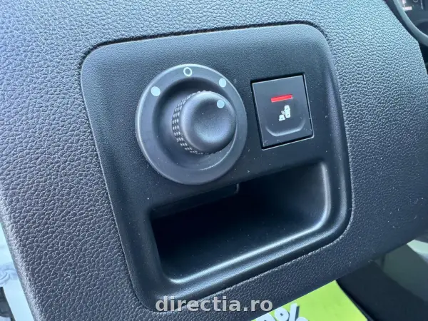 Poza anunț 25