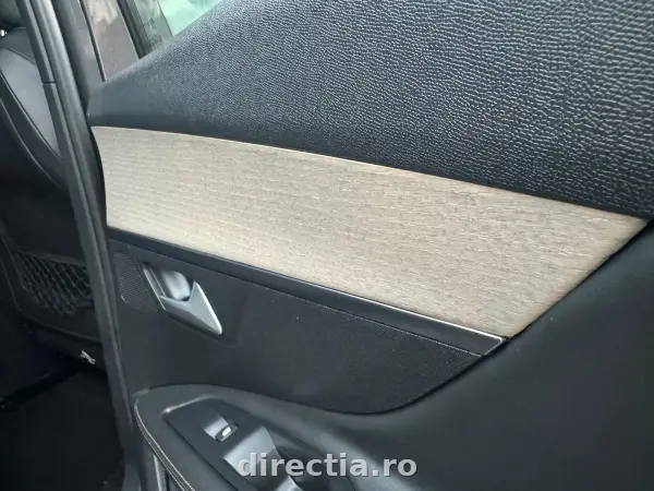 Poza anunț 30