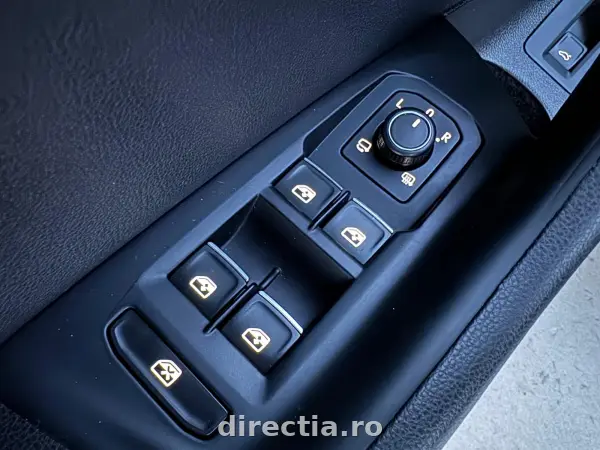 Poza anunț 29