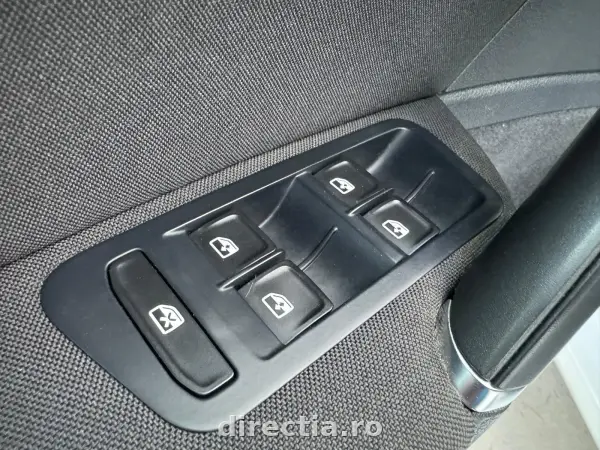 Poza anunț 25