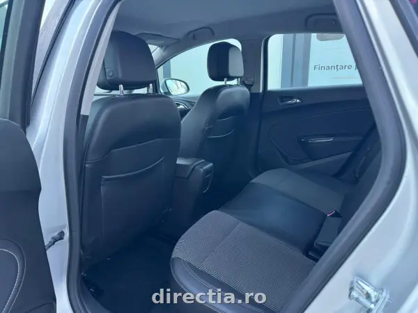 Poza anunț 12