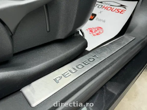 Poza anunț 38