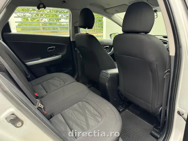 Poza anunț 14
