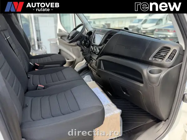 Poza anunț 12