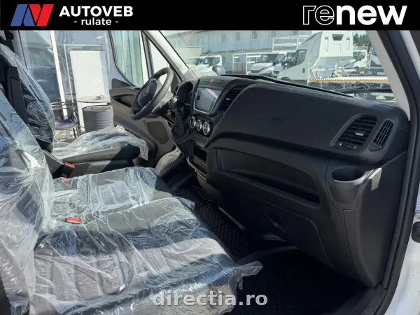 Poza anunț 12
