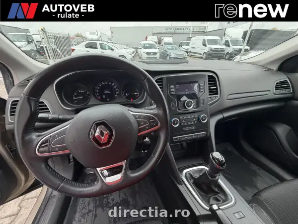 Poza anunț 10