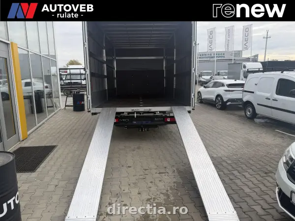 Poza anunț 11