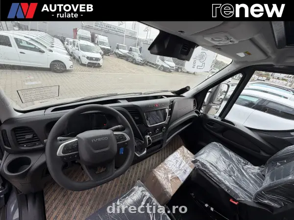 Poza anunț 10