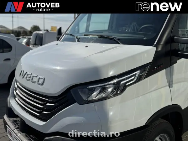 Poza anunț 12