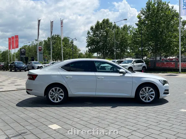 Poza anunț 16