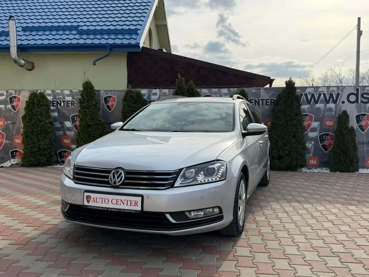 Poza principală