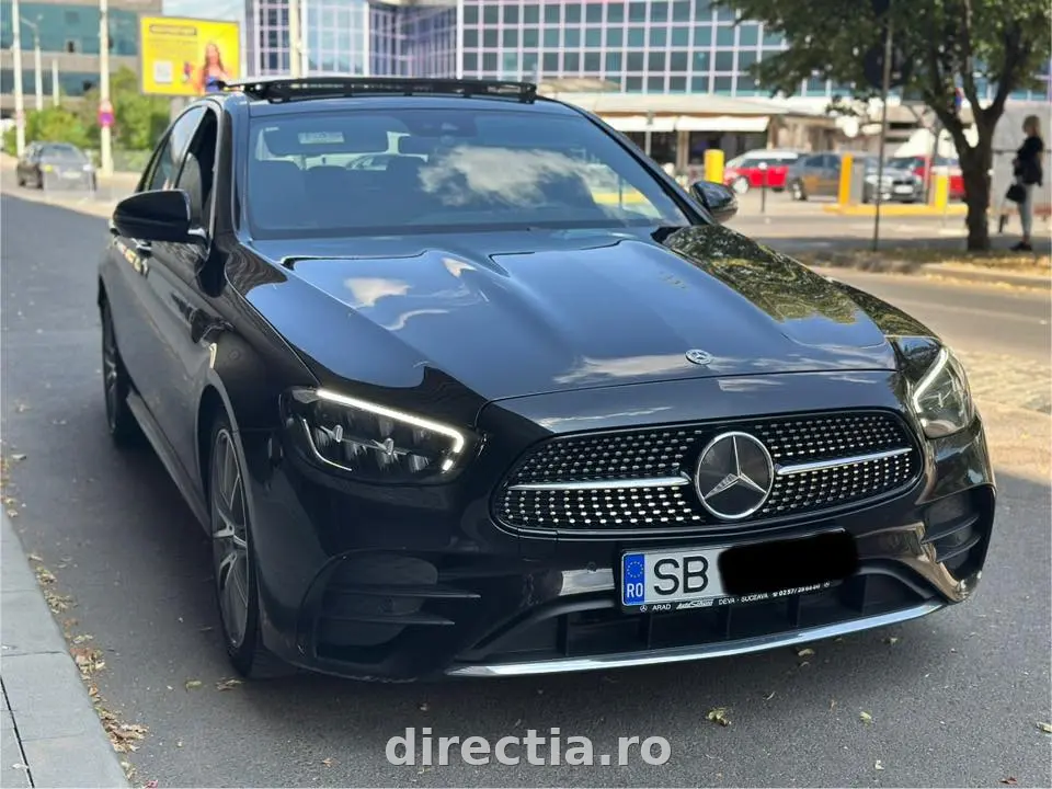 Poza principală