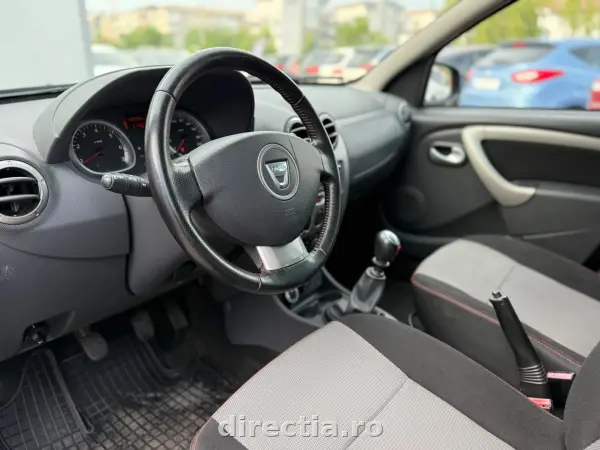 Poza anunț 12