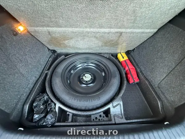 Poza anunț 23