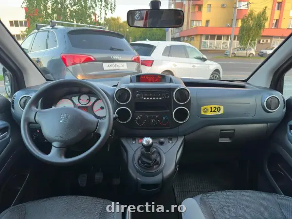 Poza anunț 16