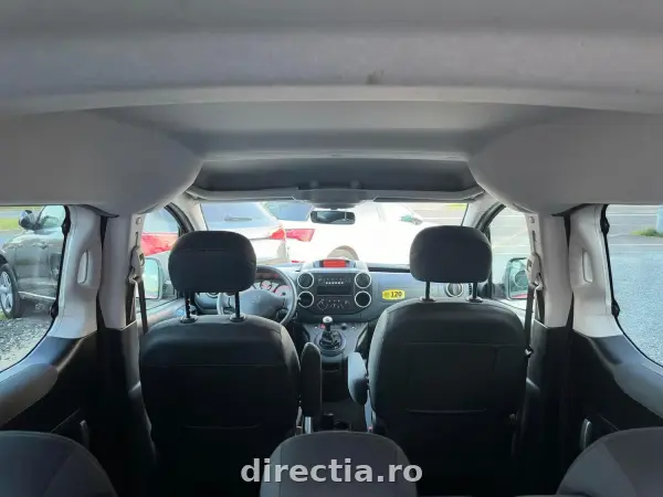 Poza anunț 13