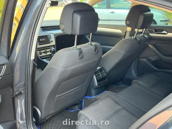 Poza anunț 12