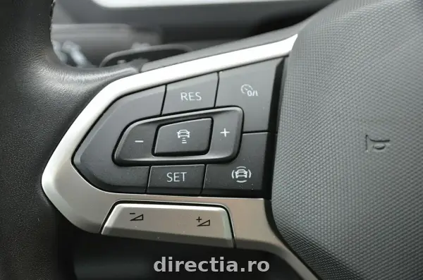 Poza anunț 36