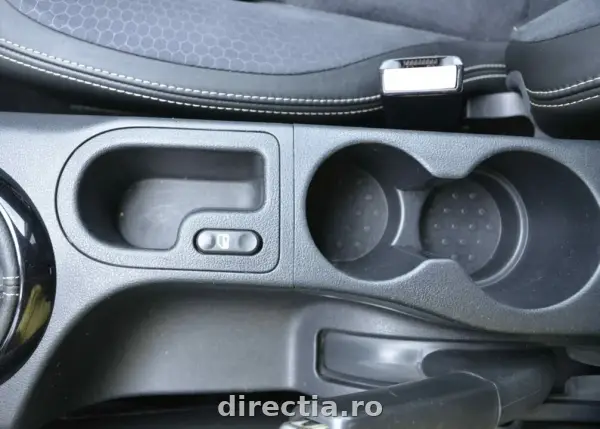 Poza anunț 25