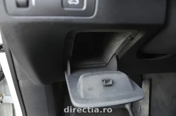 Poza anunț 25