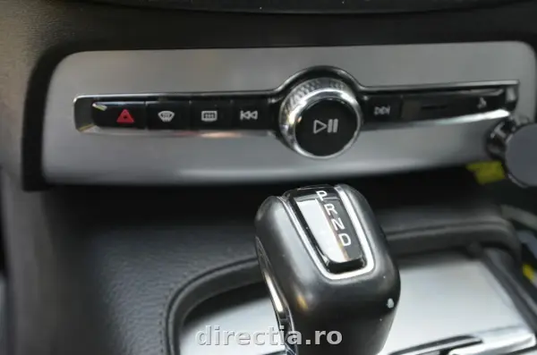 Poza anunț 32
