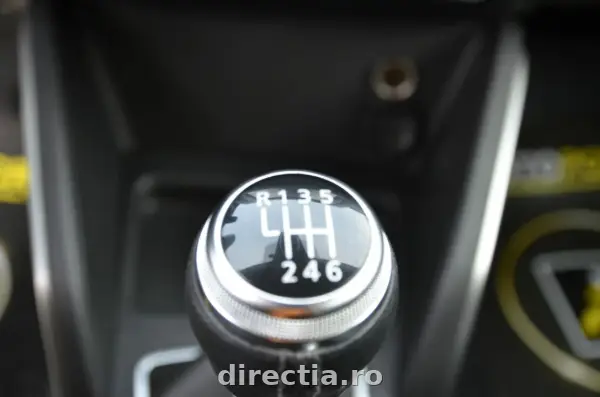 Poza anunț 36
