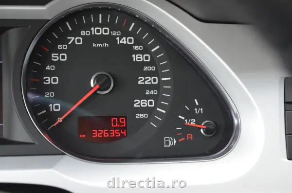 Poza anunț 38