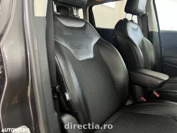 Poza anunț 12
