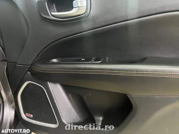 Poza anunț 13