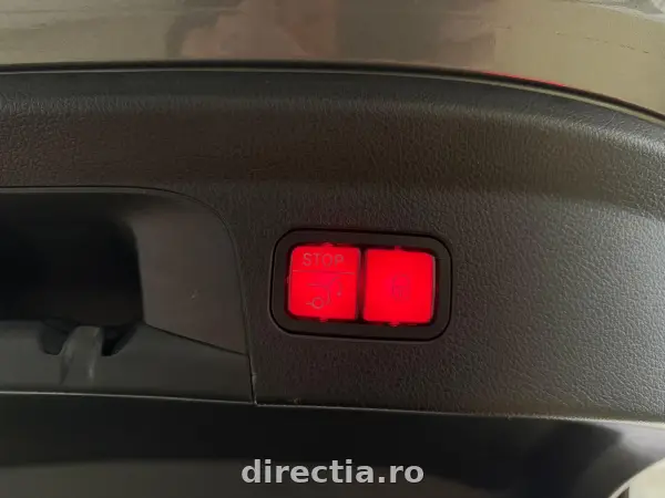 Poza anunț 12