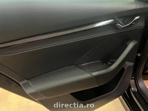 Poza anunț 24