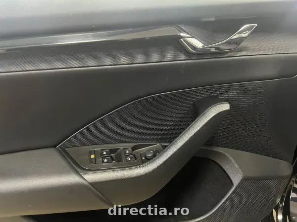 Poza anunț 27