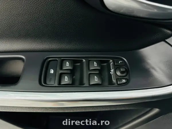 Poza anunț 12