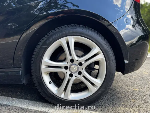 Poza anunț 15