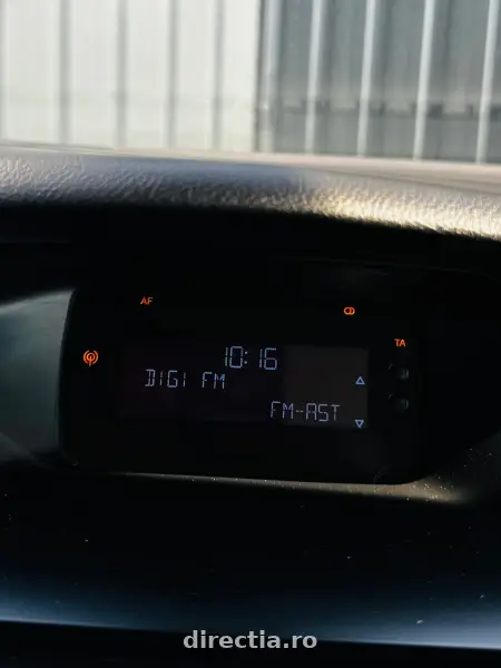 Poza anunț 17