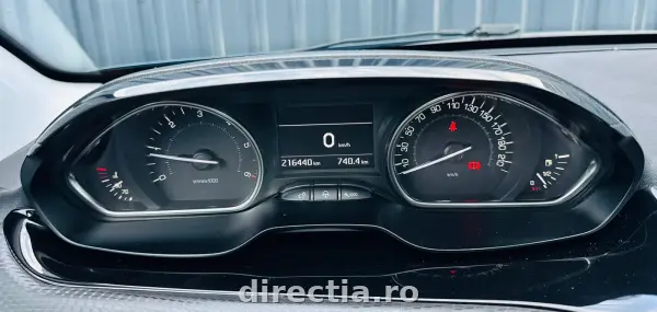 Poza anunț 12