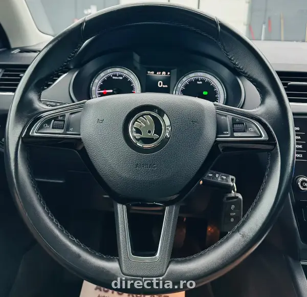 Poza anunț 32