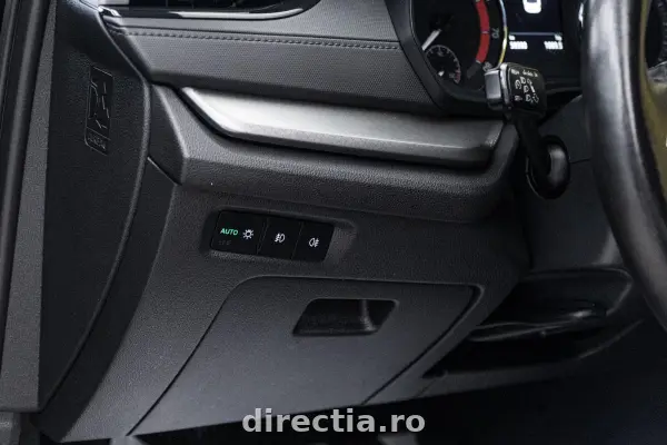 Poza anunț 35