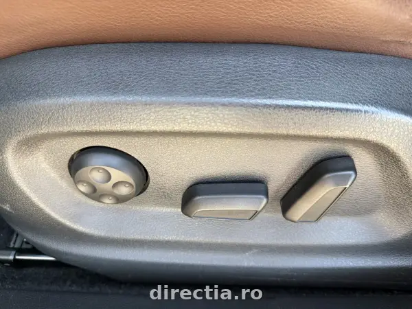 Poza anunț 25