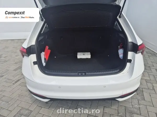 Poza anunț 24