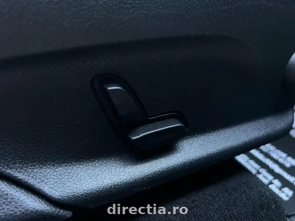 Poza anunț 12