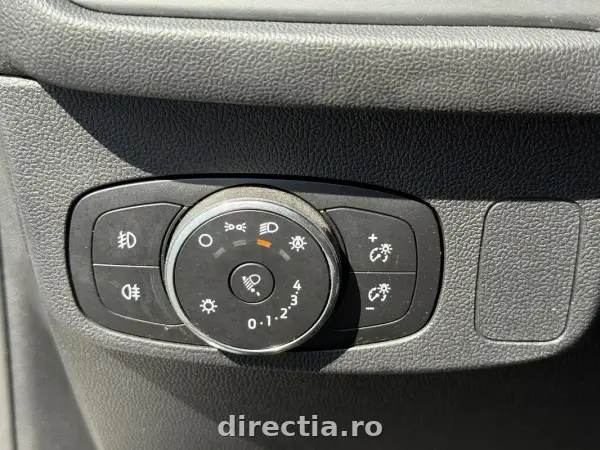 Poza anunț 12