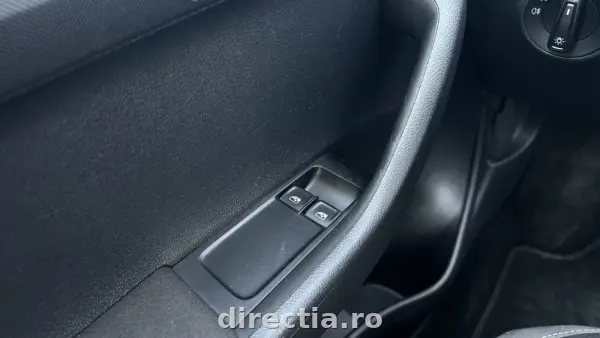 Poza anunț 18