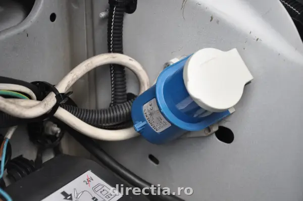 Poza anunț 25