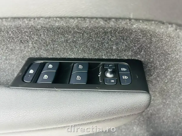 Poza anunț 11